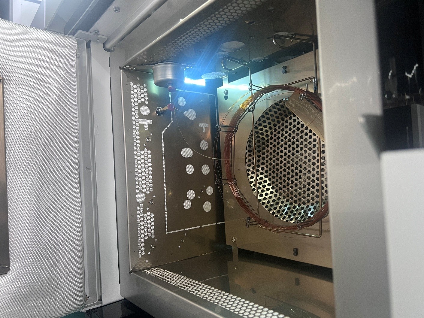 ANYEEP 7700 单四极杆气相色谱质谱联用仪(图3) ANYEEP 7700 单四极杆气相色谱质谱联用仪(图3)