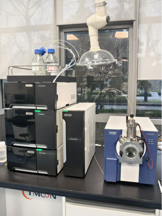 安益谱LC-MS:驱动半导体光刻胶研发国产化的精密分析利器(图1) 安益谱LC-MS:驱动半导体光刻胶研发国产化的精密分析利器(图1)